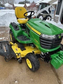 Image of John Deere X754 Image 1