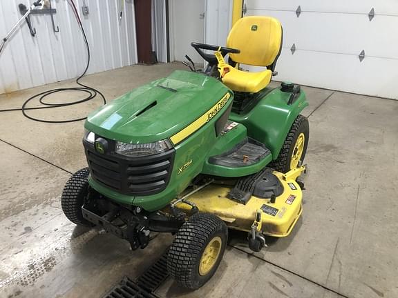 Image of John Deere X754 Primary image