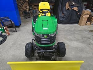 2021 John Deere X758 Image