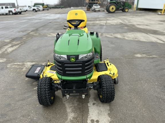 Image of John Deere X758 equipment image 2