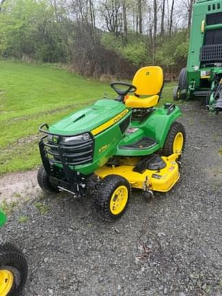 Image of John Deere X758 Primary image