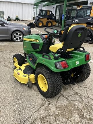Image of John Deere X758 equipment image 1