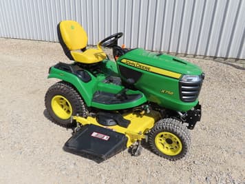 Main image John Deere X758