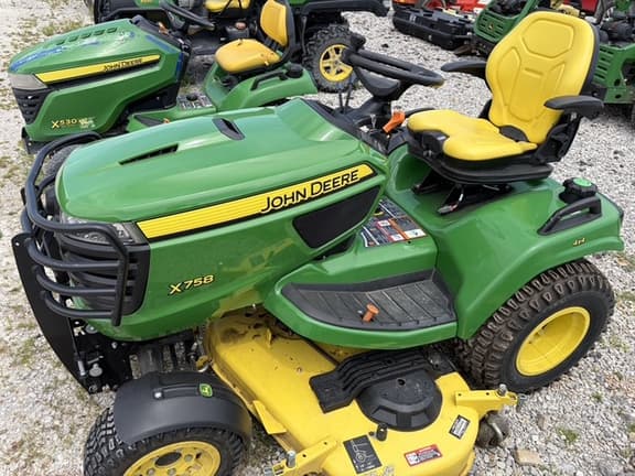Image of John Deere X758 Primary image