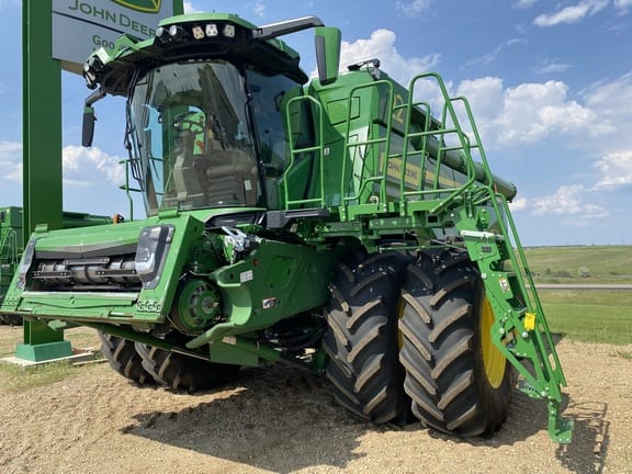 Main image John Deere X9 1000