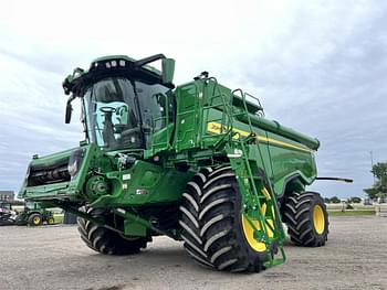 2021 John Deere X9 1000 Equipment Image0