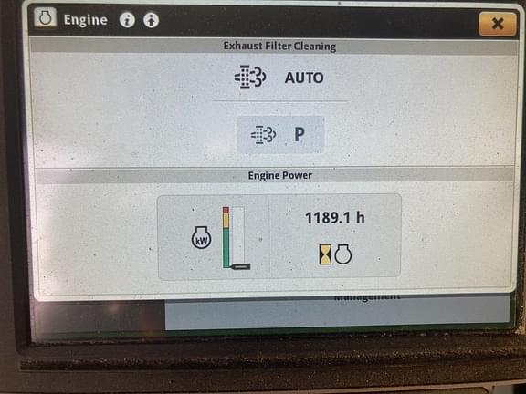 Image of John Deere X9 1000 equipment image 3