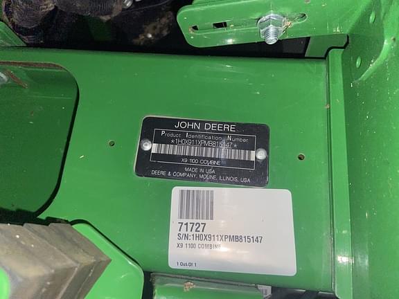 Image of John Deere X9 1100 equipment image 2