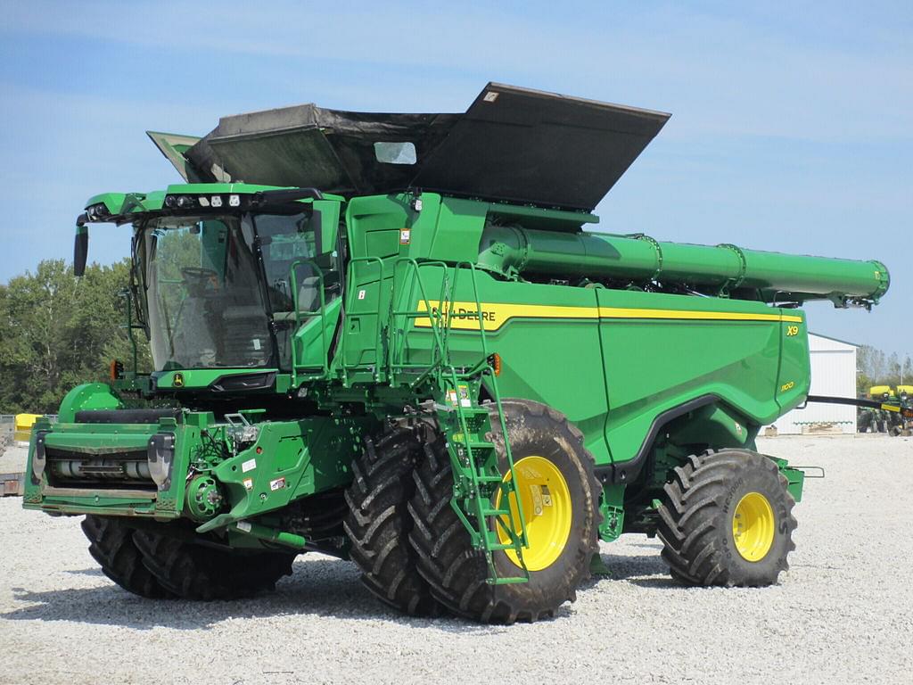 Image of John Deere X9 1100 Primary image