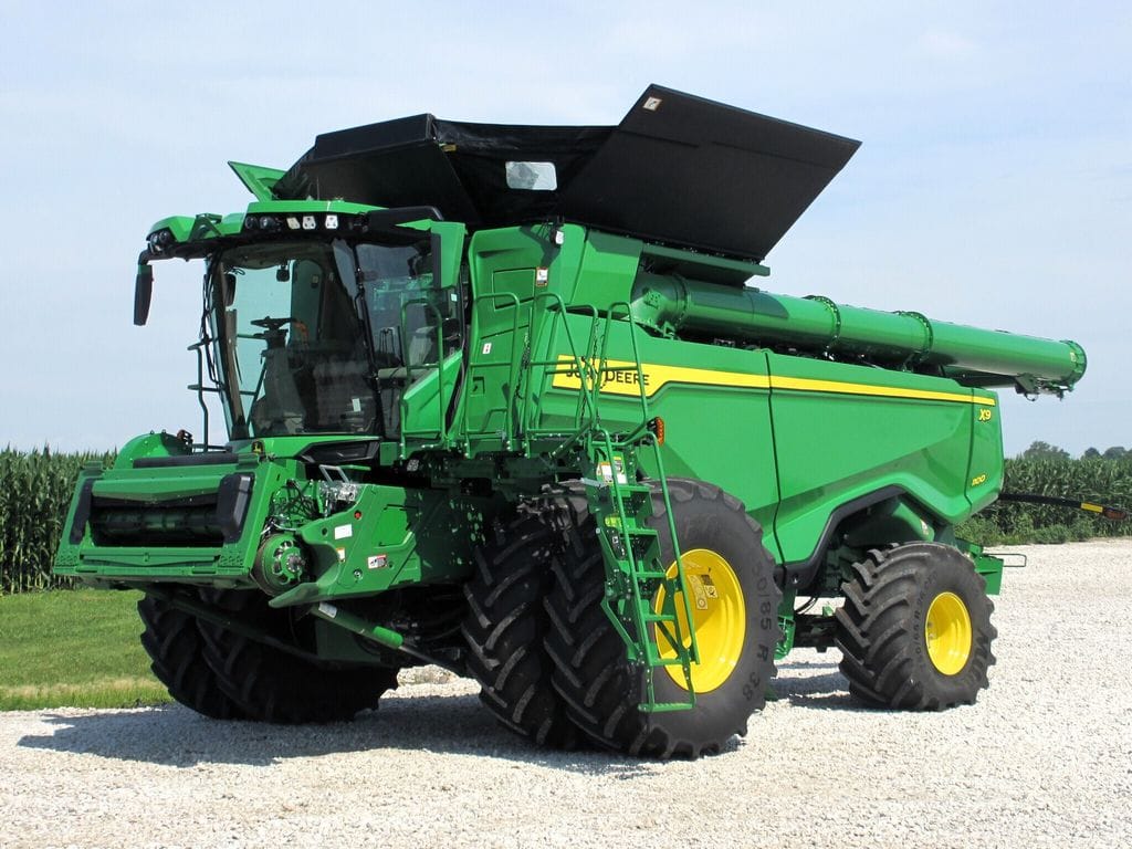 Main image John Deere X9 1100