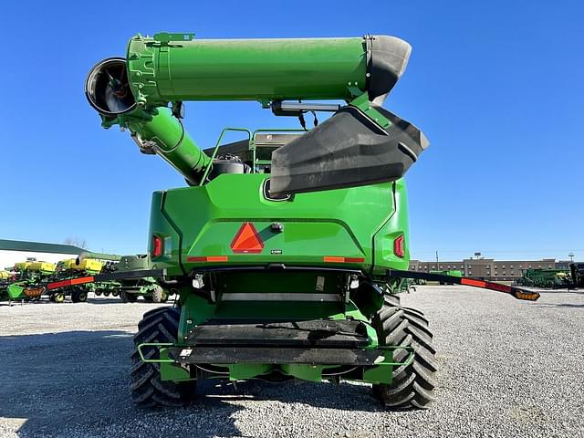 Image of John Deere X9 1100 equipment image 3