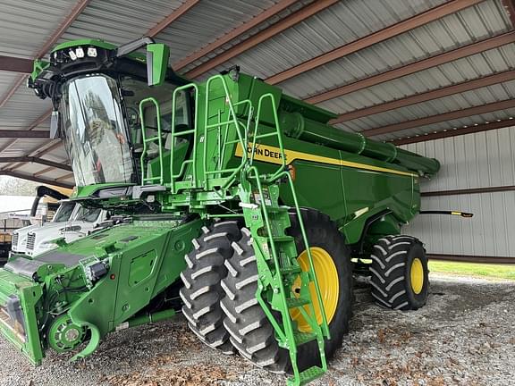 Image of John Deere X9 1100 Primary image