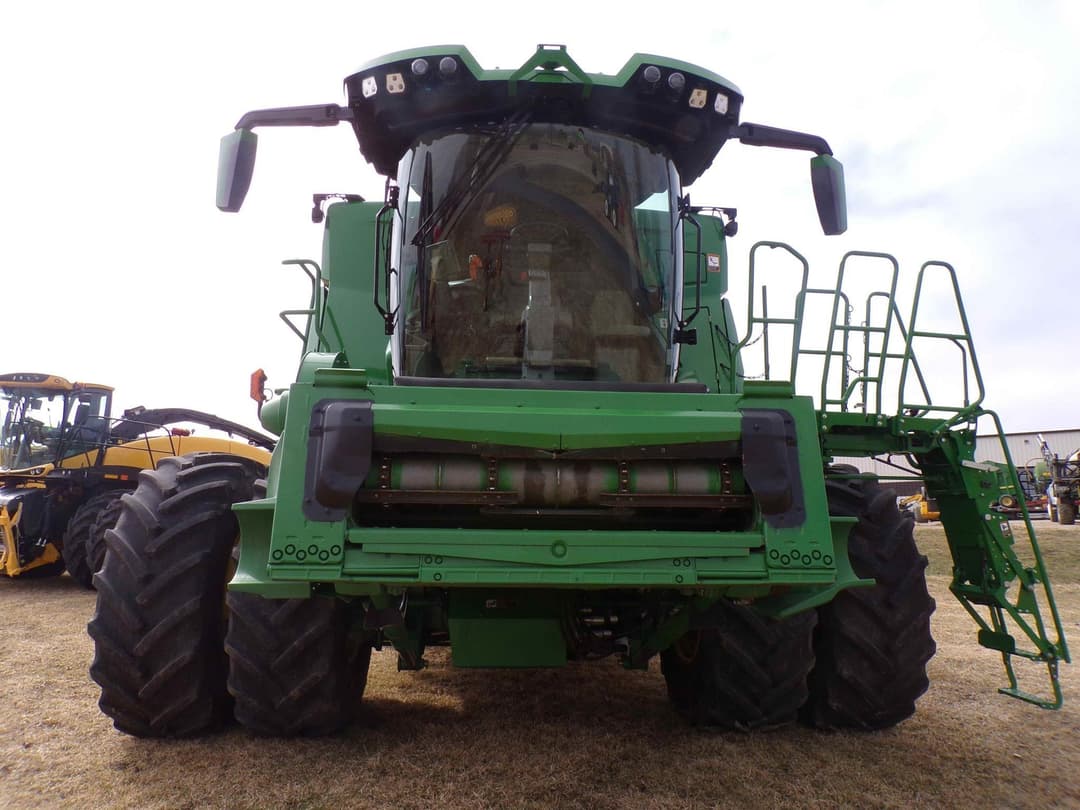 Image of John Deere X9 1100 Primary image