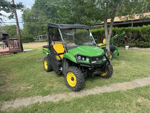 Image of John Deere XUV 560E equipment image 3