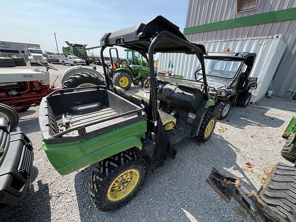 Image of John Deere XUV 560E equipment image 2