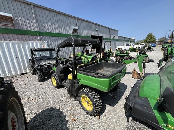 Image of John Deere XUV 560E equipment image 3