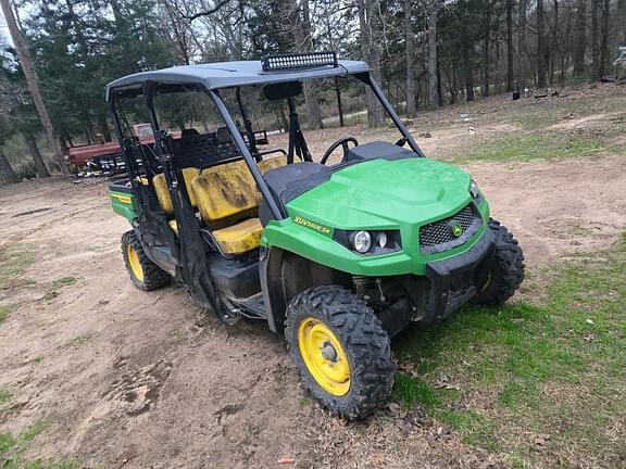 Image of John Deere XUV 560E equipment image 2