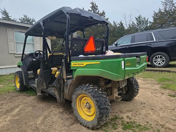 Image of John Deere XUV 560E equipment image 4