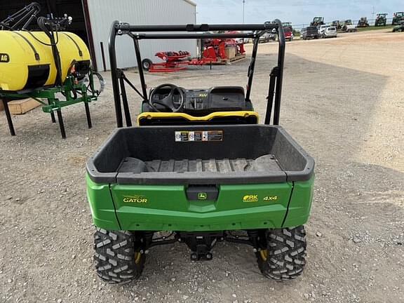 Image of John Deere XUV 560E equipment image 3