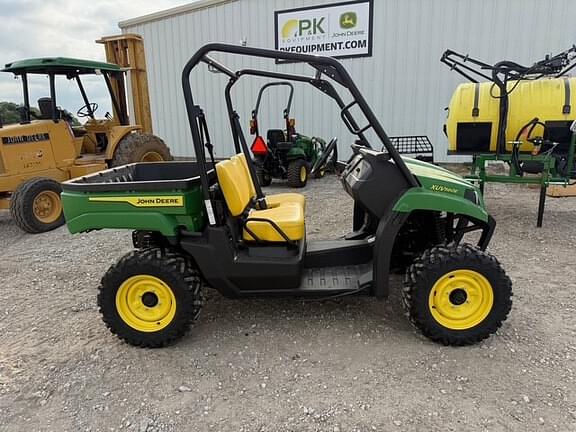 Image of John Deere XUV 560E equipment image 1
