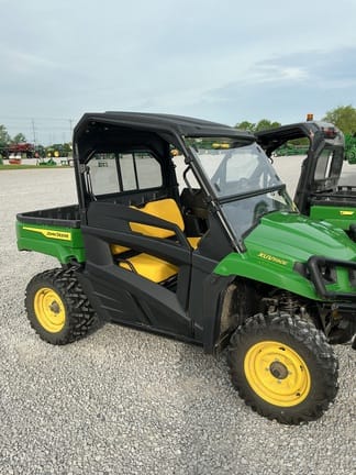 2021 John Deere XUV 590E Equipment Image0