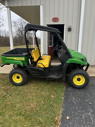 Image of John Deere XUV 590E equipment image 2