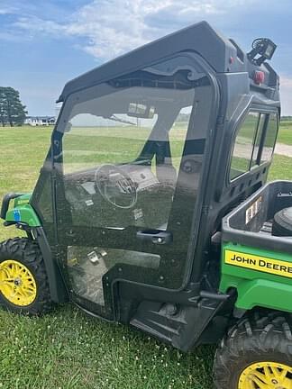 Image of John Deere XUV 590M equipment image 2