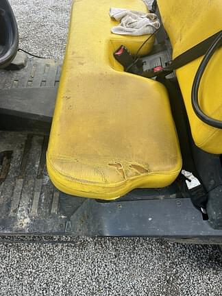 Image of John Deere XUV 590M equipment image 2