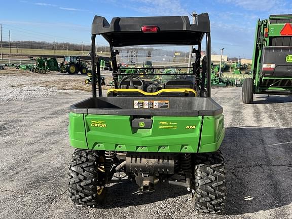 Image of John Deere XUV 590M equipment image 3