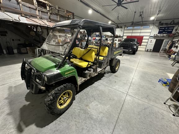 Image of John Deere XUV 825M equipment image 1