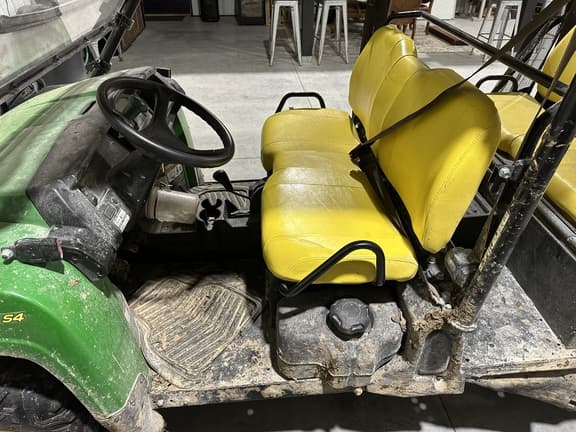 Image of John Deere XUV 825M equipment image 4