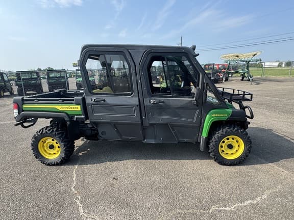 Image of John Deere XUV 825M S4 equipment image 1