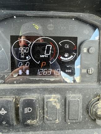 Image of John Deere XUV 825M S4 equipment image 4