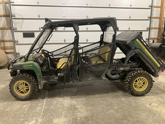 Image of John Deere XUV 825M S4 Primary image