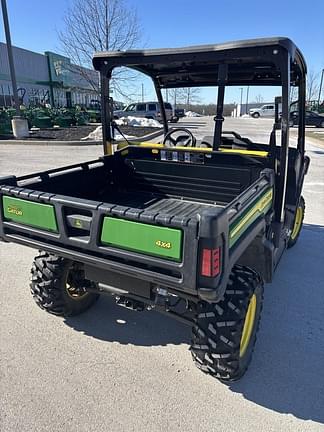 Image of John Deere Gator XUV 835E equipment image 4