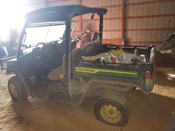 Image of John Deere Gator XUV 835E equipment image 3