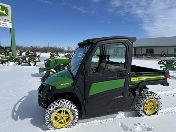 Main image John Deere XUV 835M