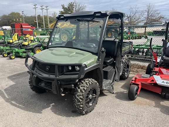 Image of John Deere XUV 835M Primary image