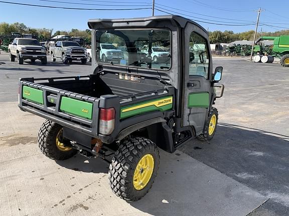 Image of John Deere XUV 835M equipment image 4