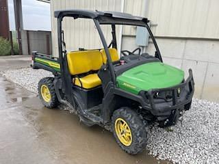 Image of John Deere XUV 835M equipment image 1