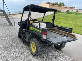 Image of John Deere XUV 835M equipment image 4