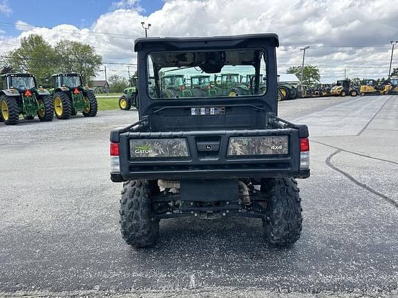 Image of John Deere XUV 835M equipment image 4
