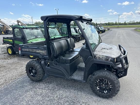 Image of John Deere XUV 835M equipment image 2