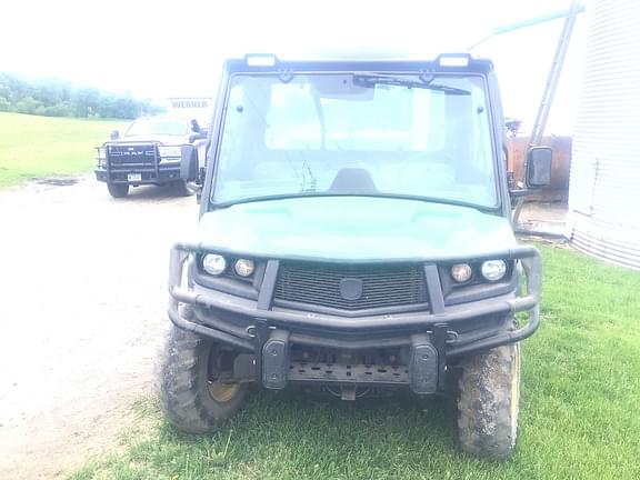 Image of John Deere XUV 835M equipment image 4