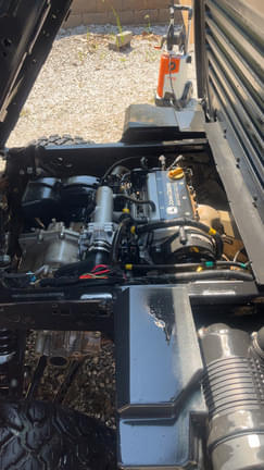 Image of John Deere XUV 835M equipment image 4