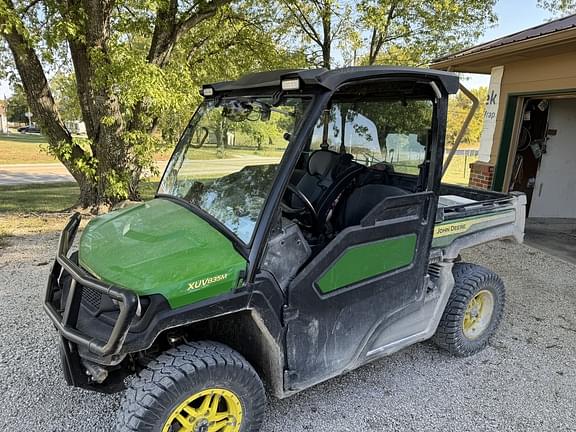 Image of John Deere XUV 835M Primary image