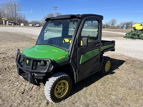 Image of John Deere XUV 835M equipment image 3