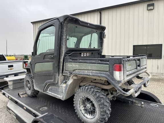 Image of John Deere XUV 835M equipment image 2