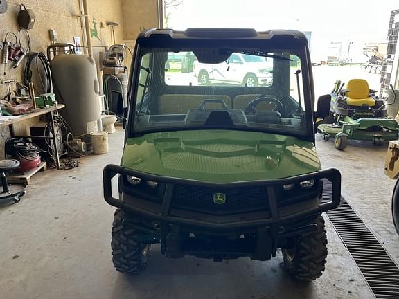 Image of John Deere XUV 835M equipment image 4