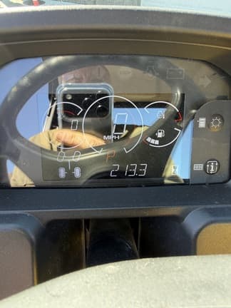 Image of John Deere XUV 835M equipment image 3